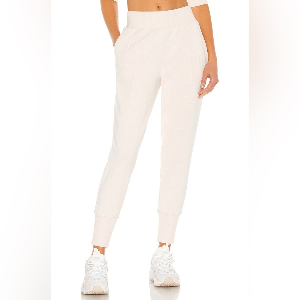 Varley amberly Cream pull on Jogger Pants